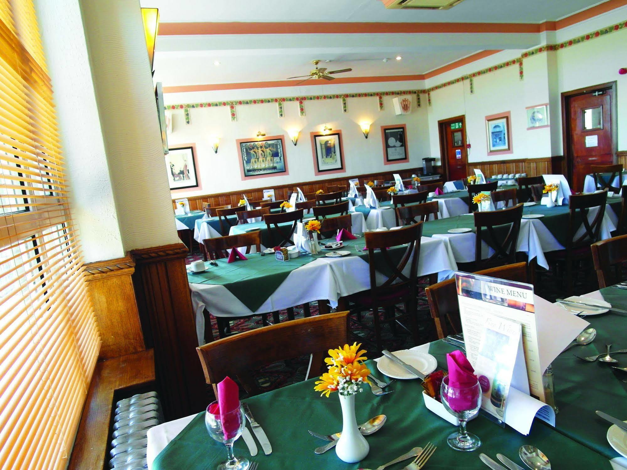 County Hotel スケッグネス エクステリア 写真